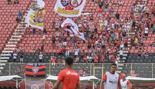 Imagem de Com presença da torcida no Barradão, Vitória finaliza preparação para decisão contra o CRB