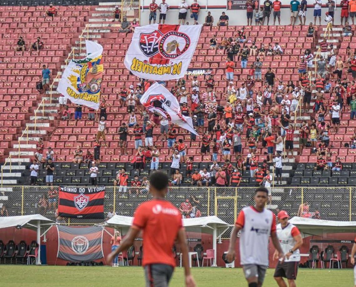 Com presença da torcida no Barradão, Vitória finaliza preparação para decisão contra o CRB