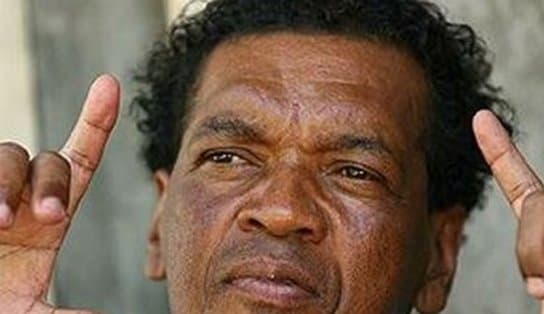 Imagem de Aos 73 anos, morre o compositor baiano Paulinho Camafeu; nas redes sociais artistas prestam homenagens