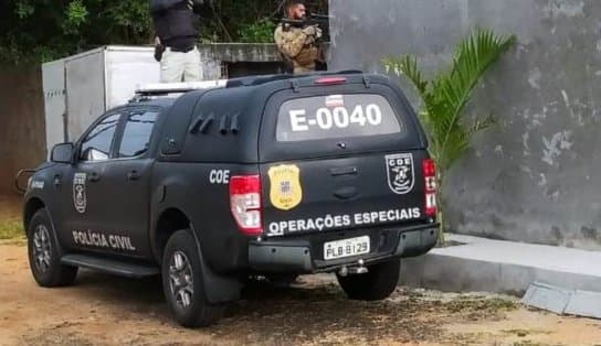 Imagem de Filho de sargento da reserva é suspeito de integrar mílicia com o pai em Camaçari; ficha criminal do jovem é extensa 