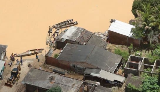 Imagem de Sobe para sete o número de mortos das chuvas no Extremo Sul da Bahia; 51 cidades estão em estado de emergência