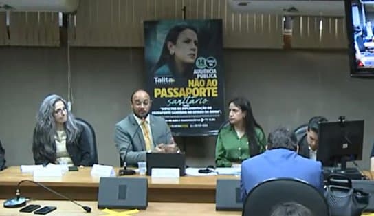 Imagem de Em audiência com bolsonaristas baianos, Janaina Paschoal diz que passaporte sanitário é “digno do regime nazista”