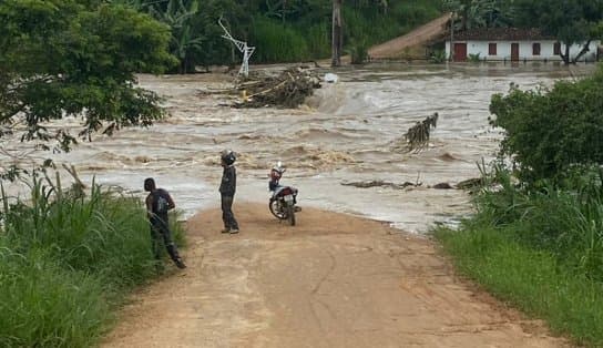 Imagem de Defesa Civil: Bahia tem 18 mortos, 16 mil desabrigados e 19 mil desalojados por conta das chuvas