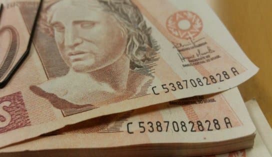 Imagem de Salário mínimo passa a ser de R$ 1.212 a partir de janeiro de 2022