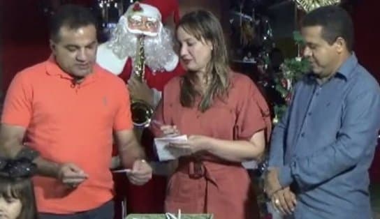 Imagem de Deputado é investigado após sortear R$ 50 mil a eleitores em live de Natal