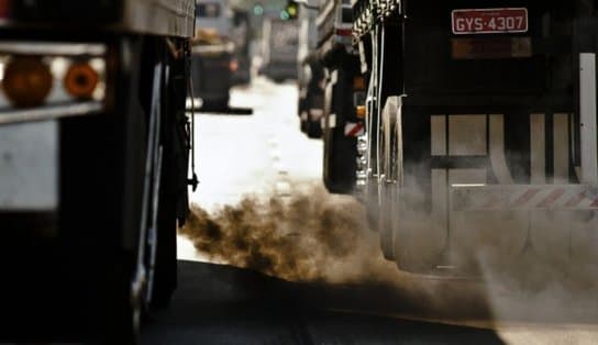 Imagem de Distribuidoras cumprem 97% da meta de redução de emissão de gases; multa pode chegar a R$ 50 milhões