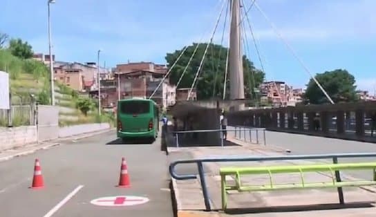 Imagem de Tentativa de homicídio motivou tiros na Lapa; alvo estava em ponto de ônibus 