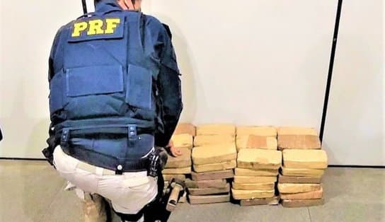 Imagem de PRF apreende carregamento com quase 80 kg de cocaína no interior da Bahia; droga foi avaliada em R$ 14 milhões