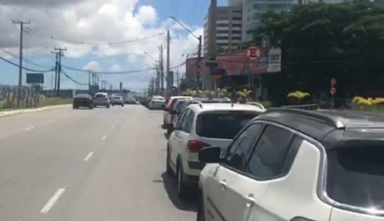 Imagem de VÍDEO: Espera para vacinação infantil na FTC passa de 5 horas e secretário pede que evitem local; 'tem posto vazio'