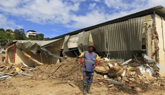 Imagem de Chuvas na Bahia: Sesab acusa Governo Federal de anunciar "recursos velhos como se fossem novos"; entenda