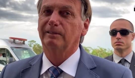 Imagem de Bolsonaro diz que não é "malvadão" por conta da inflação; "Imagine como estaria o Brasil com outro cara no meu lugar"