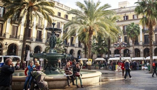 Imagem de Espanha vai acabar com obrigação do uso de máscaras ao ar livre a partir da próxima terça-feira