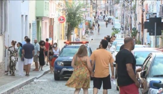 Imagem de Algazarra pós-bebedeira irrita moradores do Santo Antônio Além do Carmo, em Salvador 