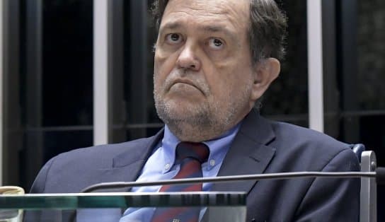 Imagem de Ex-senador Walter Pinheiro é alvo de inquérito do MPF e pode ser condenado a ressarcir dano ao patrimônio público