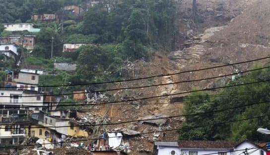 Imagem de Petrópolis tem recorde de mortes e medo de mais chuvas no 7º dia de buscas por desaparecidos