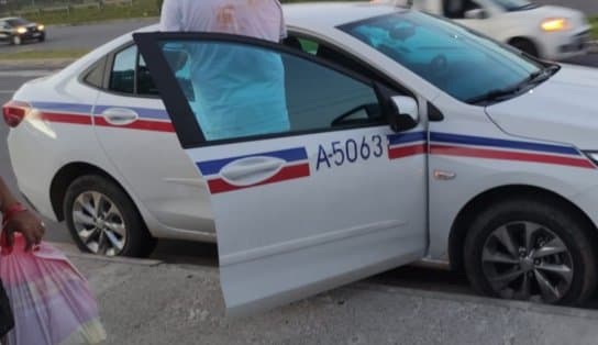 Imagem de Vítima de sequestro, taxista corre ao avistar viatura da PM e suspeita é presa em Salvador 