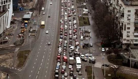 Imagem de DRAMA: moradores de Kiev correram para deixar a capital da Ucrânia; jogadores brasileiros no país pedem ajuda da embaixada