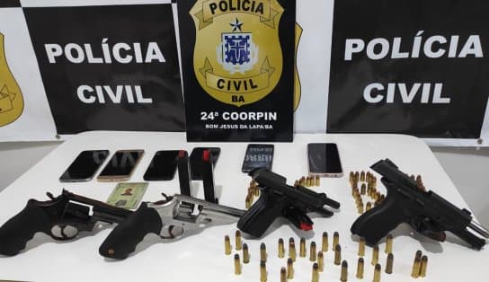 Imagem de 'Caguete': procurado pela polícia, homem entrega localização de armas, munições e motos roubadas