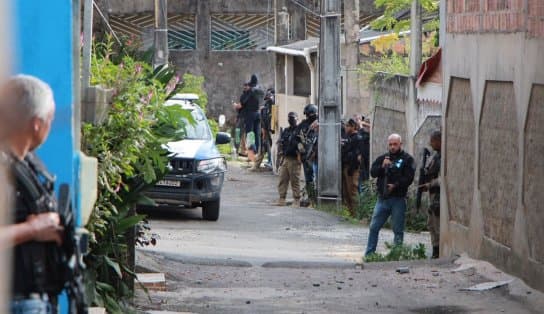 Imagem de Dupla é executada dentro de casa após megaoperação policial no bairro de Valéria, em Salvador 