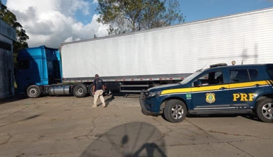 Imagem de "Lei Seca": PRF apreende quase 100 mil latas de cerveja durante fiscalização na BR 116