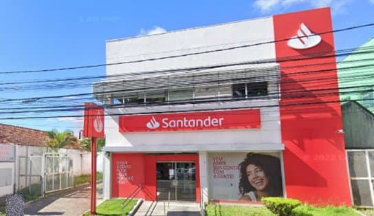 Imagem de Bandido invade agência bancária após arrombar teto do estabelecimento em Salvador