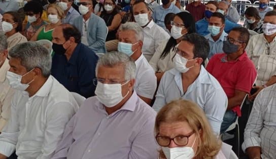 Imagem de Em evento com Rui Costa, prefeitos do PP, de Leão, declaram apoio a pré-candidatura de Jerônimo ao Governo do estado