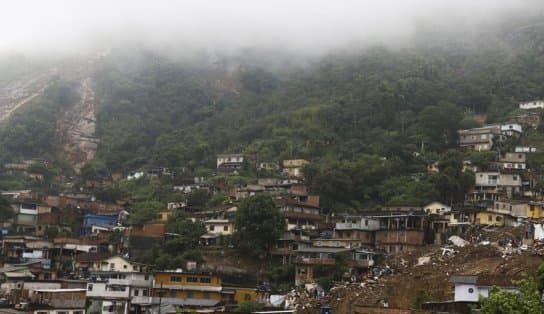 Imagem de Novo temporal em Petrópolis deixa pelo menos cinco mortos; em fevereiro, foram 233 mortes e 4 desaparecidos