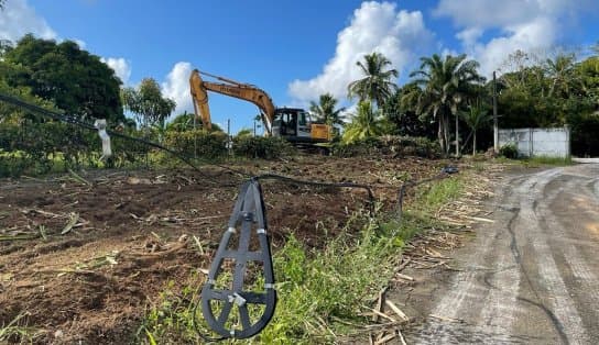 Imagem de Por determinação judicial, casa de shows é demolida no Alto do Andu, em Salvador