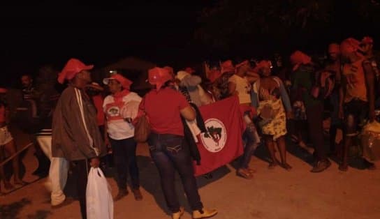 Imagem de Pistoleiros espancam acampados e atiram contra famílias do Movimento Sem Terra na Bahia