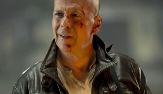 Imagem de Ator Bruce Willis encerra carreira por conta de doença que "desliga" ligação entre o que fala e o cérebro; entenda