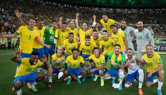 Imagem de No topo! Seleção Brasileira volta ao 1º lugar do ranking da Fifa; potes para o sorteio da Copa também foram definidos