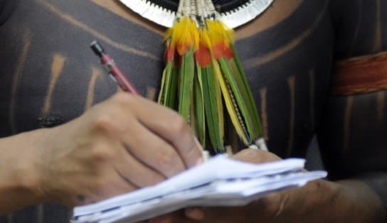 Imagem de MEC anuncia bolsas de permanência para indígenas; valor é de R$ 900 por mês