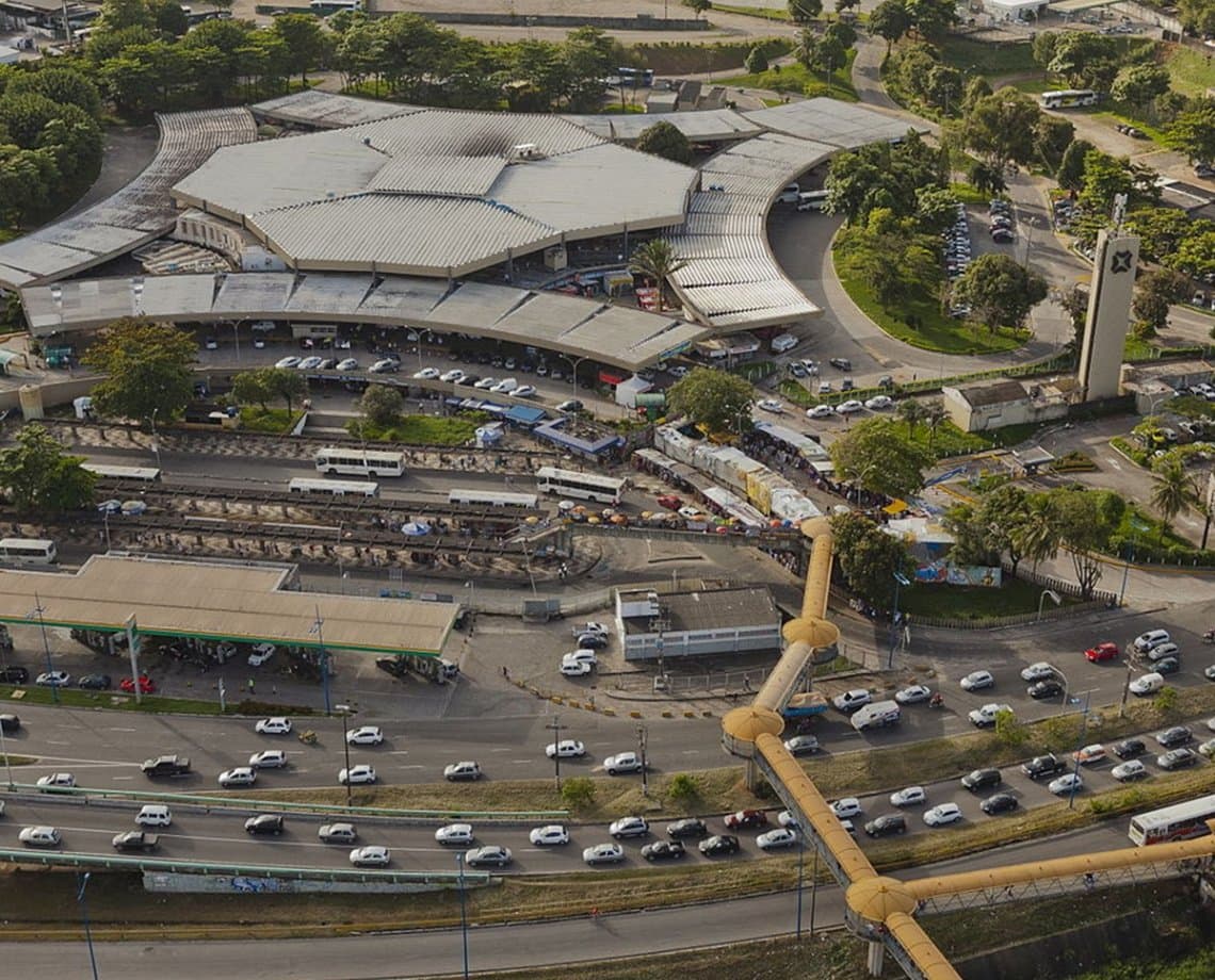 Agerba promete frotas de ônibus extras na Semana Santa para aliviar filas na saída de Salvador  