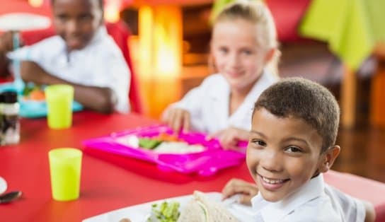 Imagem de Uma a cada 10 crianças com até cinco anos de idade, no Brasil, está acima do peso; veja dicas de nutricionista