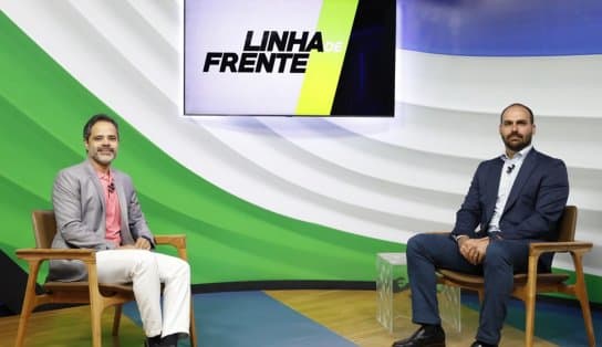 Imagem de Eduardo Bolsonaro no Linha de Frente: filho "03" do presidente fala sobre guerra, Lula e outros assuntos   