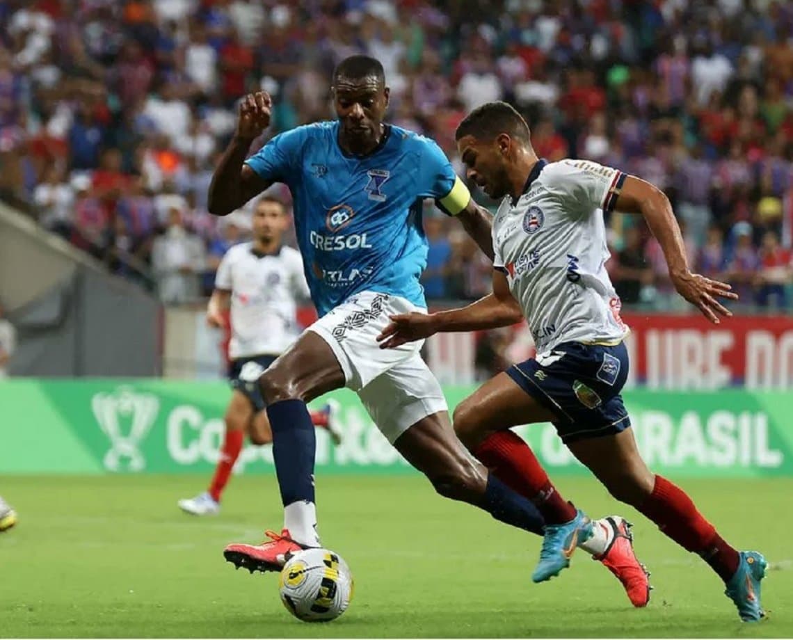 Copa do Brasil: Bahia fica no 0 a 0 contra o Azuriz e frustra torcida em noite de tempo fechado na Fonte Nova 