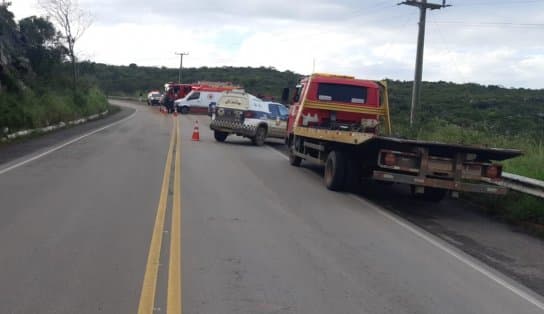 Imagem de Grave acidente deixa três pessoas mortas na Serra do Tombador, em Jacobina; vídeo