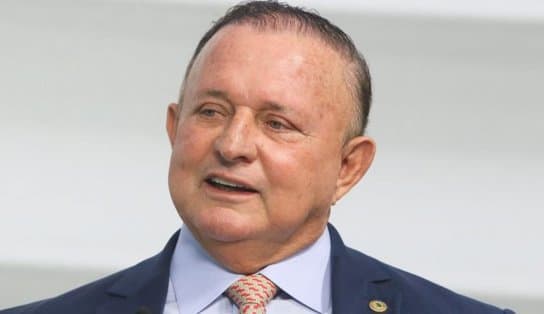 Imagem de Adolfo Menezes admite interesse de ir para o TCM, mas, por "lealdade" a Rui, diz que indicação é "quase impossível"