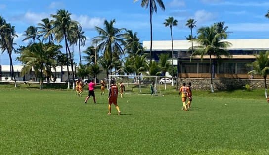 Imagem de Kuririm de São Cristóvão "mata" Duas DKda na Copa de Várzea e garante semifinal para 1Lance; veja melhores momentos