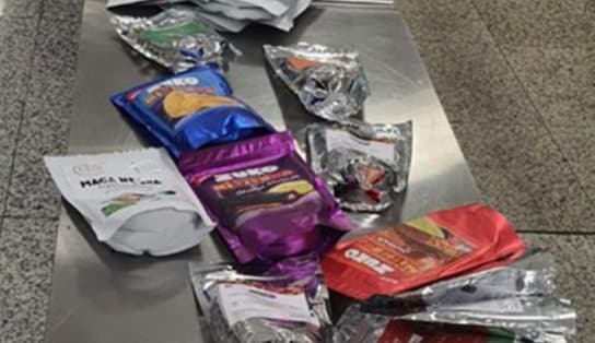 Imagem de Cocaína negra: PF apreende droga rara no aeroporto brasileiro; peruano tentava embarcar para Europa