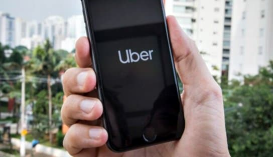 Imagem de Uber exige que passageiros façam selfie em caso de pagamento em dinheiro; entenda novo protocolo