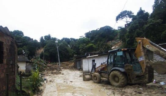 Imagem de Número de mortos por chuvas em Pernambuco sobe para 120; mais de 7 mil estão desabrigados