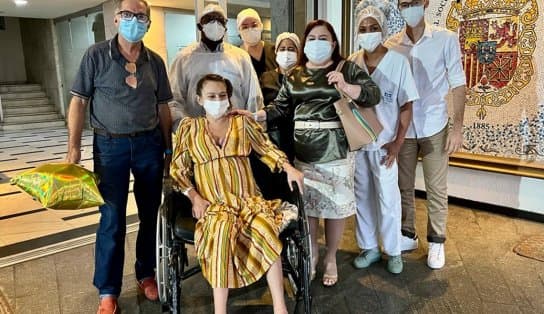 Imagem de Mulher que largou tudo e veio morar na Bahia reencontra família após 10 anos; hospital mediou encontro