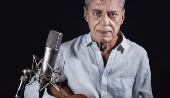 Imagem de Chico Buarque anuncia show para novembro em Salvador em turnê com música inédita