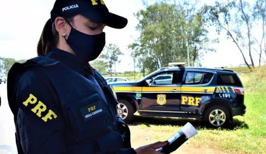 Imagem de PRF flagra 42 motoristas alcoolizados em rodovias federais da Bahia durante feriado