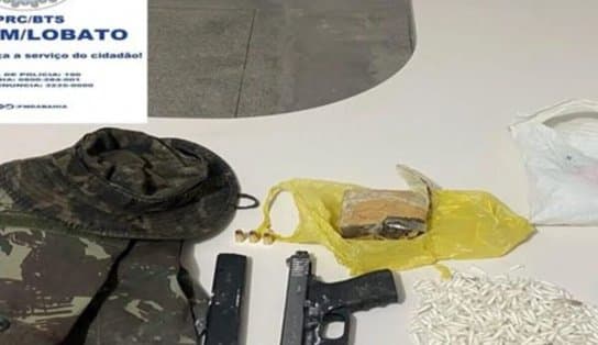 Imagem de "Bonde" usa diversas armas para executar rapaz no Subúrbio de Salvador, mas PM flagra tudo e um bandido morre  