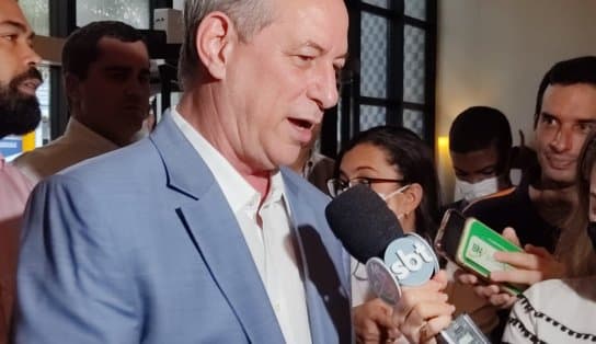 Imagem de Ciro indica apoio a ACM Neto e diz que, mesmo com críticas, cumprimentará Lula no 2 de Julho; "somos do campo democrático"