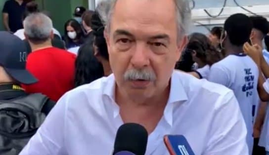 Imagem de Ex-ministro sobre PEC dos R$ 41 bilhões: "lei eleitoral não permite programas novos na véspera da eleição"; veja