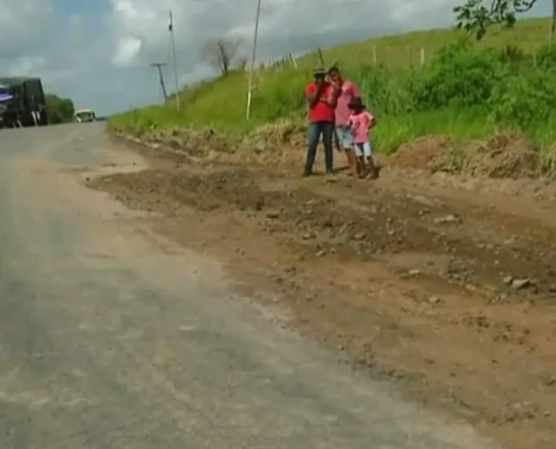 Conheça a estrada que já está sendo chamada de "assassina" na Região Metropolitana de Salvador  