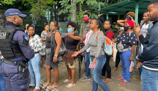 Imagem de Recadastramento do CadÚnico: grupo dorme na fila em São Marcos, mas senhas acabam logo e situação gera revolta 